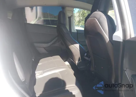 2020 Tesla Model Y Long Range Dual Motor All-Wheel Drive from USA, damaged, VIN 5YJYGDEE8LF015281